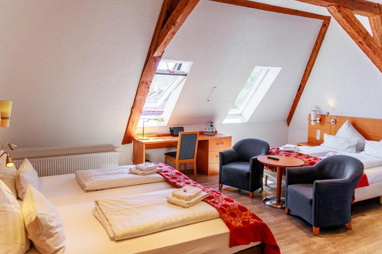 Bodensee-Hotel Kreuz อูลดิงเงน มึลโฮเฟิน ภายนอก รูปภาพ