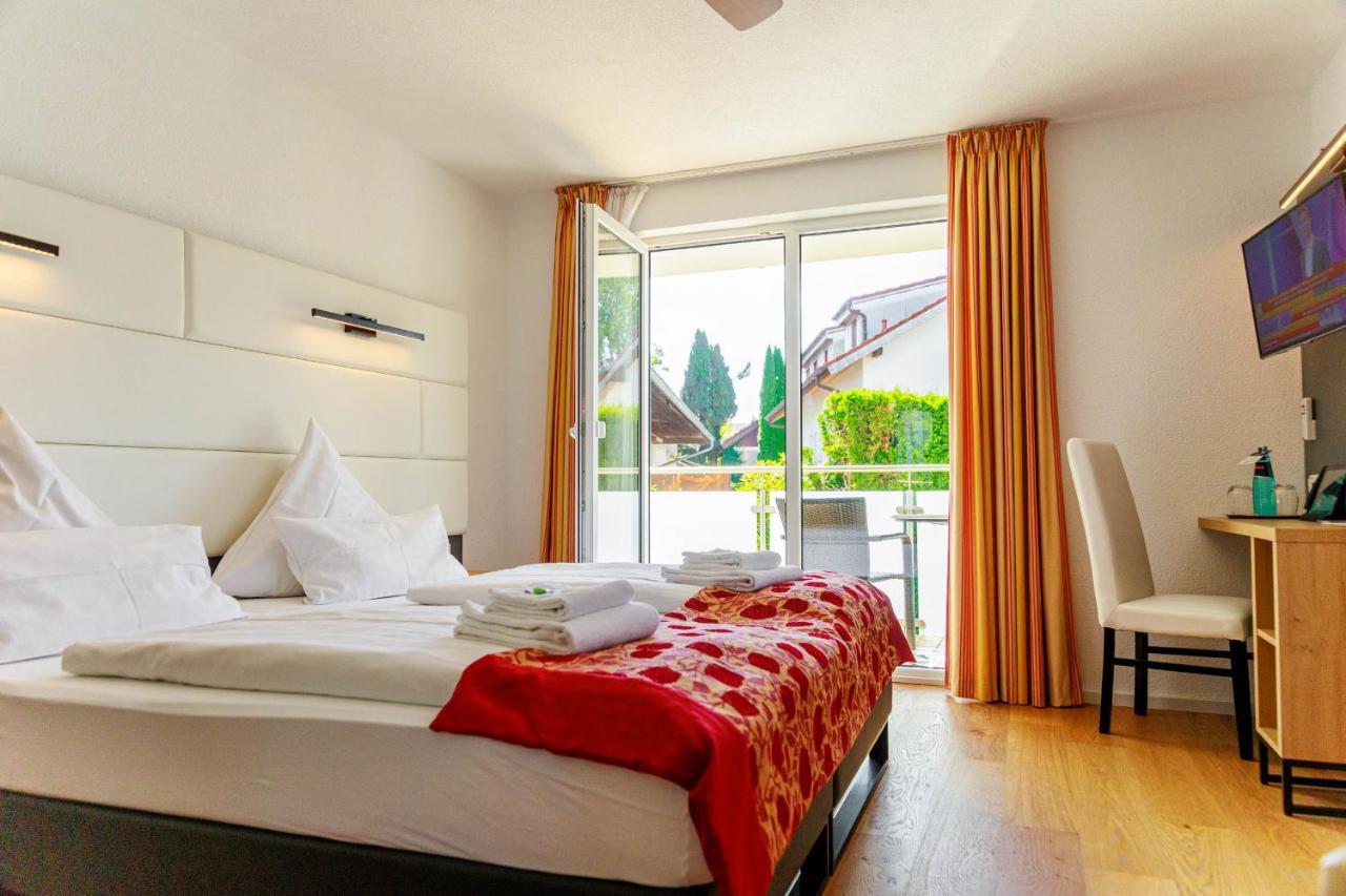 Bodensee-Hotel Kreuz อูลดิงเงน มึลโฮเฟิน ภายนอก รูปภาพ