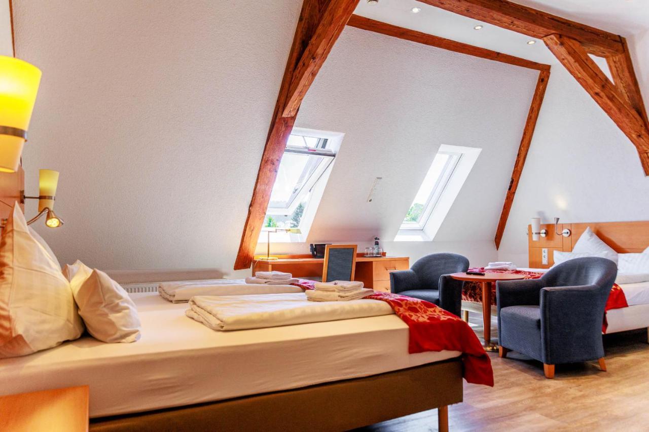 Bodensee-Hotel Kreuz อูลดิงเงน มึลโฮเฟิน ภายนอก รูปภาพ