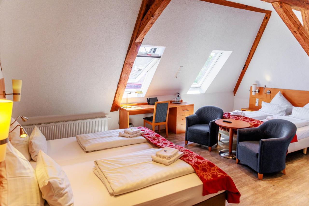 Bodensee-Hotel Kreuz อูลดิงเงน มึลโฮเฟิน ภายนอก รูปภาพ