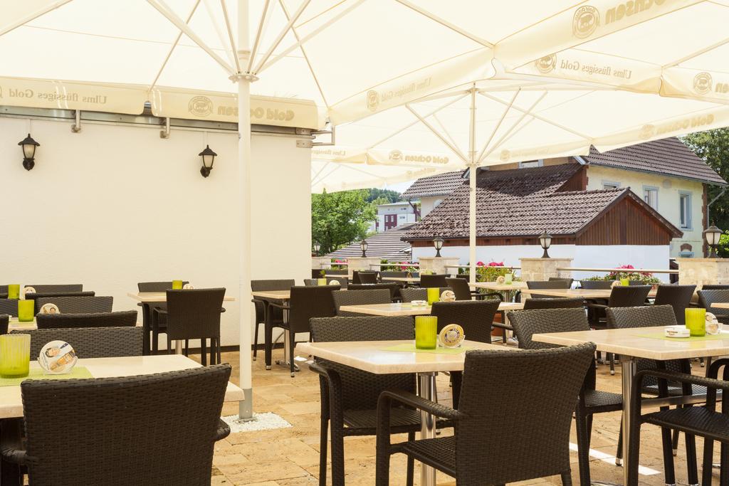Bodensee-Hotel Kreuz อูลดิงเงน มึลโฮเฟิน ภายนอก รูปภาพ