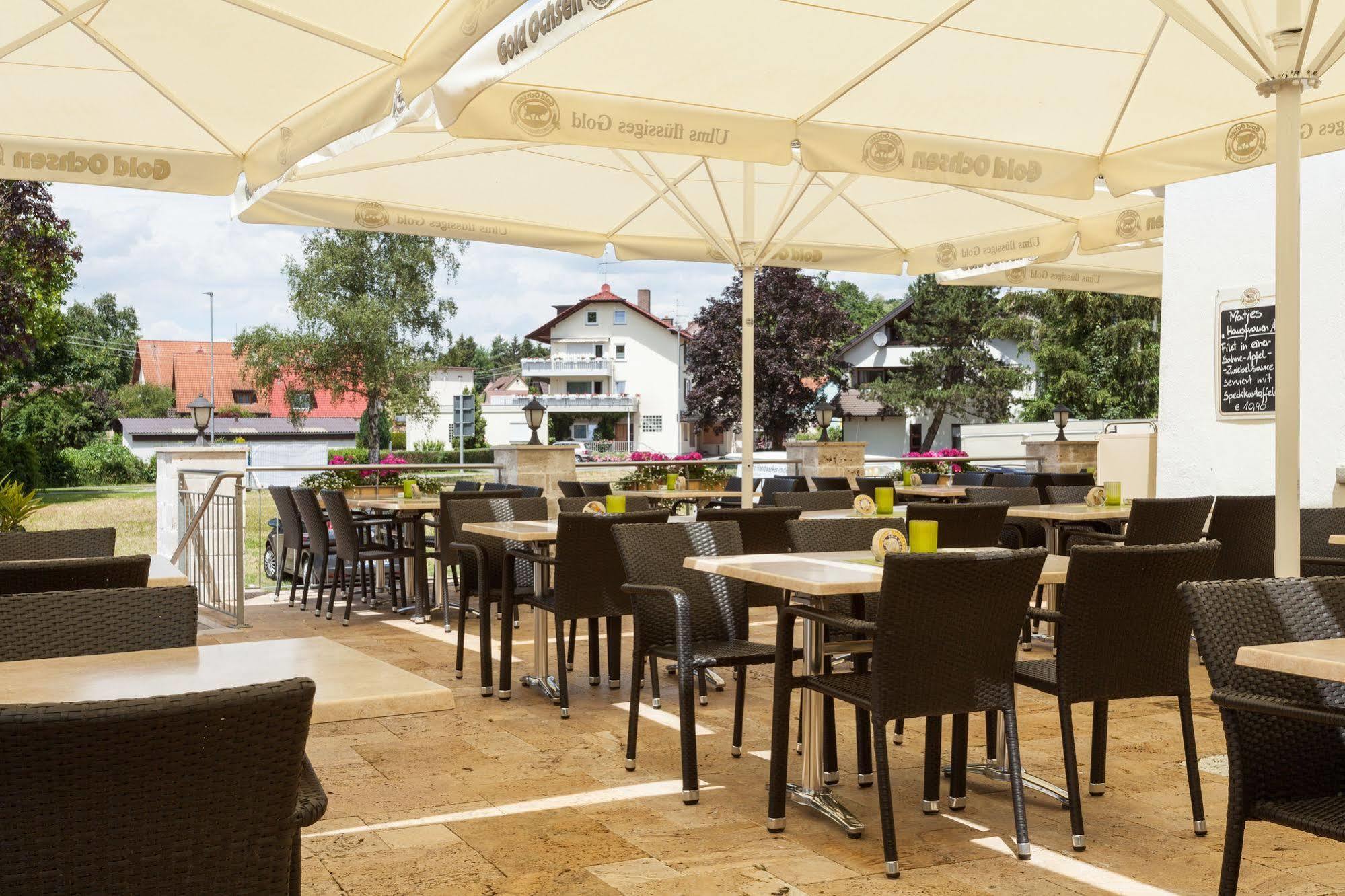 Bodensee-Hotel Kreuz อูลดิงเงน มึลโฮเฟิน ภายนอก รูปภาพ